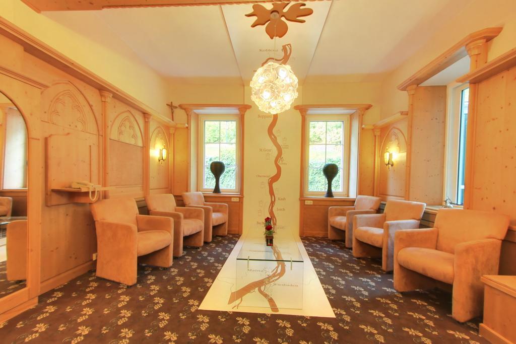 Akzent Waldhotel Rheingau Гайзенхайм Экстерьер фото